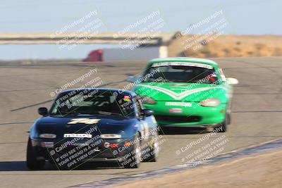 media/Oct-15-2023-CalClub SCCA (Sun) [[64237f672e]]/Group 4/Qualifying/